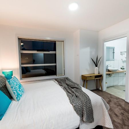 Ulverstone River Edge Holidayapartments الغرفة الصورة