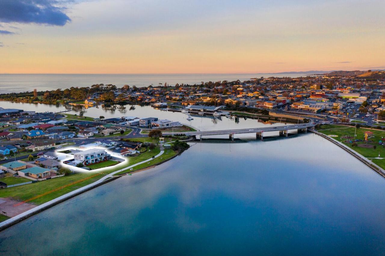 Ulverstone River Edge Holidayapartments المظهر الخارجي الصورة