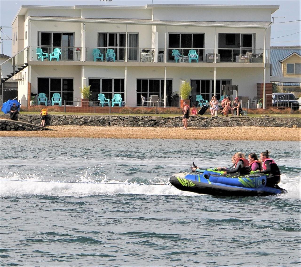 Ulverstone River Edge Holidayapartments المظهر الخارجي الصورة